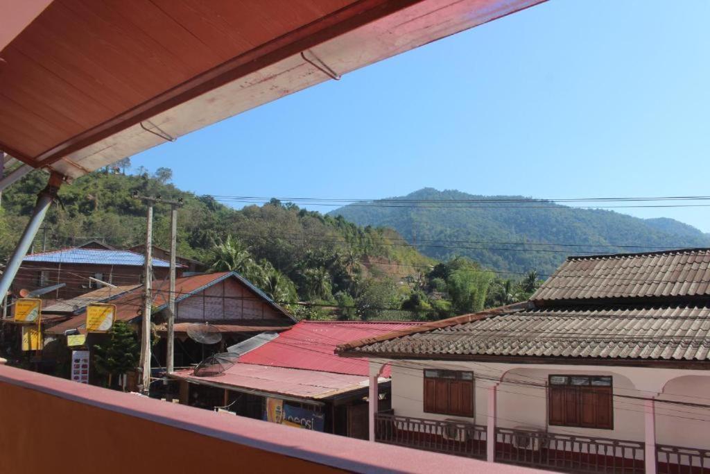 Pakbeng Guesthouse Exterior foto
